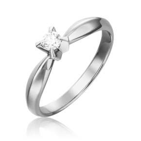 Кольцо из белого золота с бриллиантом