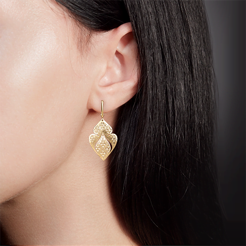 Серьги с английским замком из лимонного золота 02-3815-00-000-1130-65