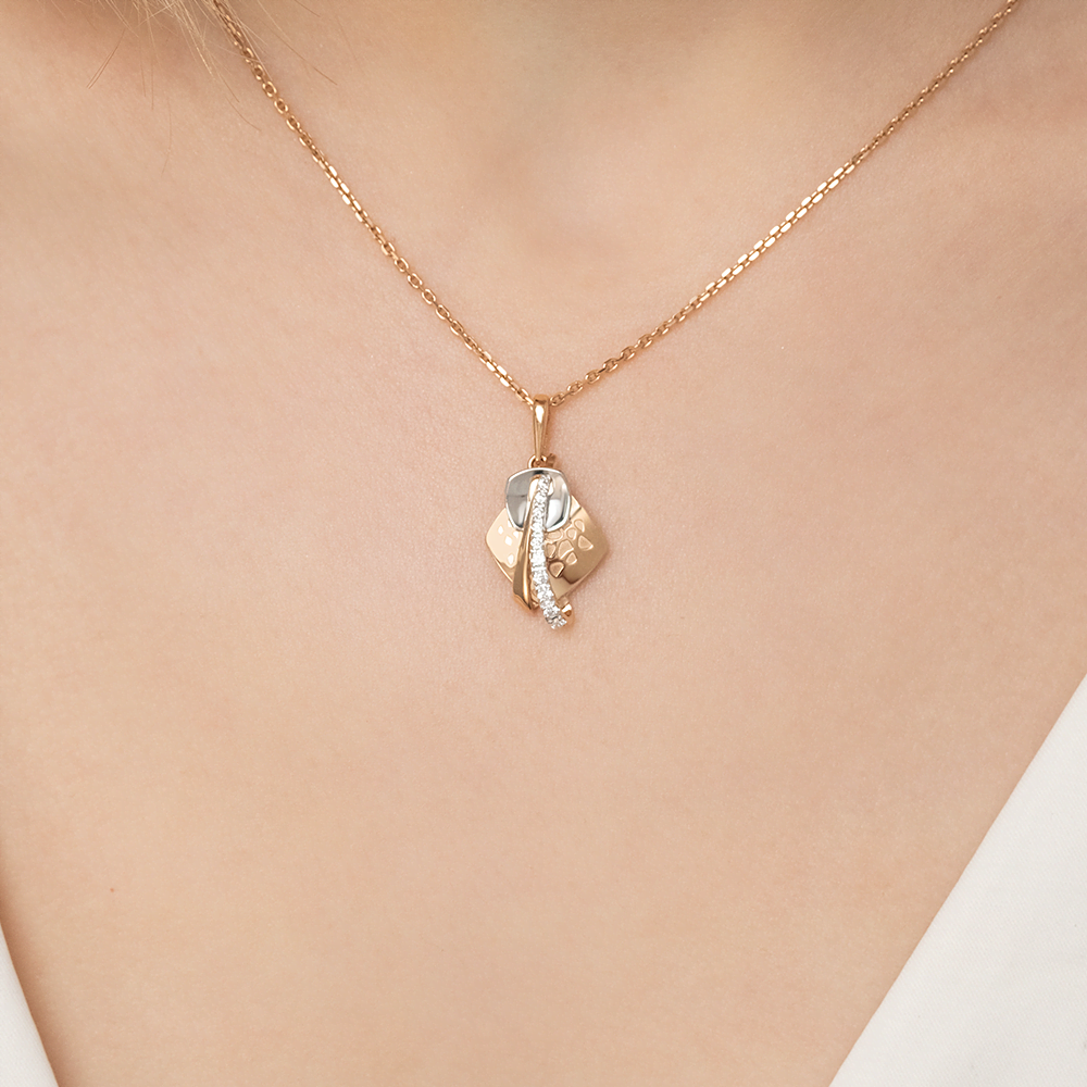 Подвеска из комбинированного золота с фианитами 03-2747-00-401-1111-48