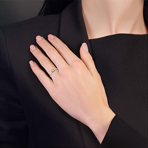 Кольцо из красного золота с бриллиантами и изумрудами 01-0463-00-106-1110-30