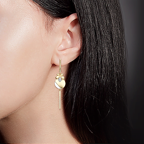 Серьги с английским замком из комбинированного золота с бриллиантами 02-5016-00-101-1121