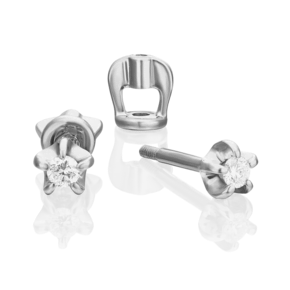 Серьги-пусеты из белого золота с бриллиантом