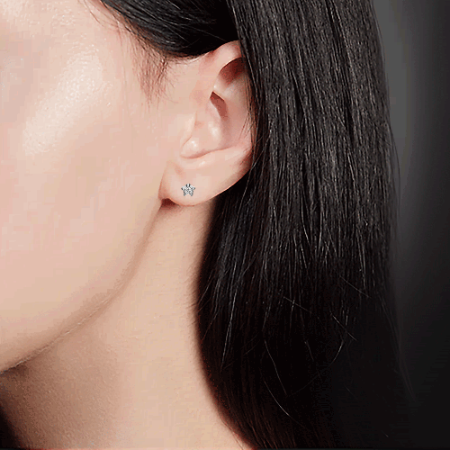 Серьги-пусеты из белого золота с бриллиантом 02-0052-00-101-1120-30