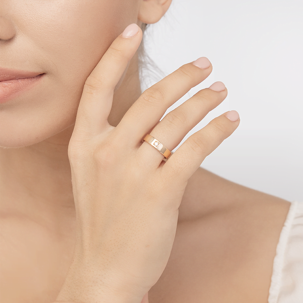 Обручальное кольцо из красного золота с фианитом 01-3399-00-401-1110-03