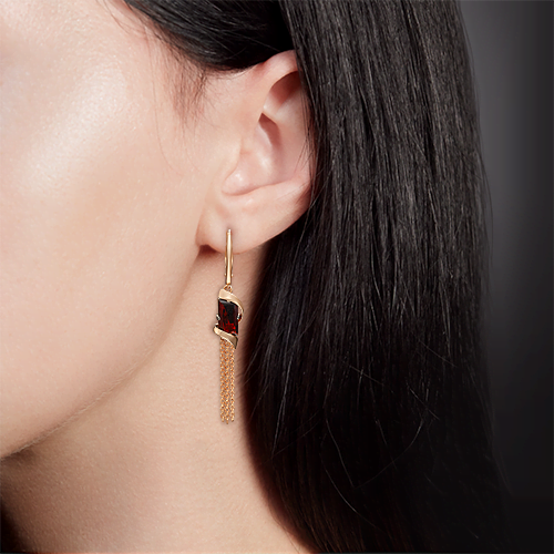 Серьги с английским замком из красного золота с гранатом 02-4563-00-204-1110-46